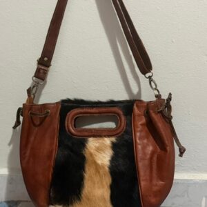 Sac à main cabas en cuir marron et peau de vachette tricolore à poils